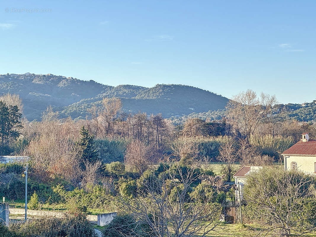 Appartement à SAN-NICOLAO