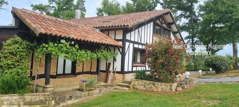 Maison à AIRE-SUR-L&#039;ADOUR