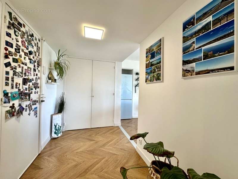 Appartement à MARSEILLE-9E