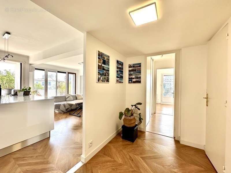 Appartement à MARSEILLE-9E