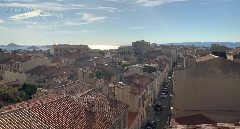 Appartement à MARSEILLE-7E