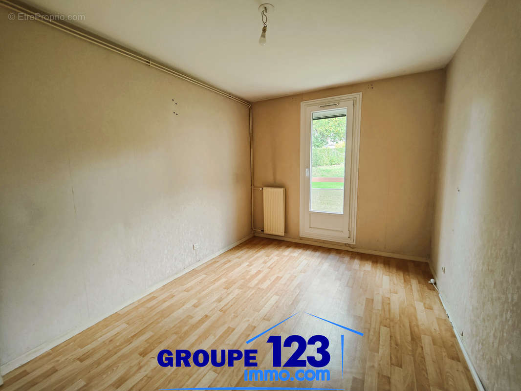 Appartement à MIGENNES