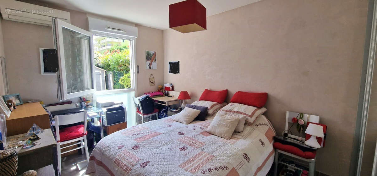 Appartement à JUVIGNAC