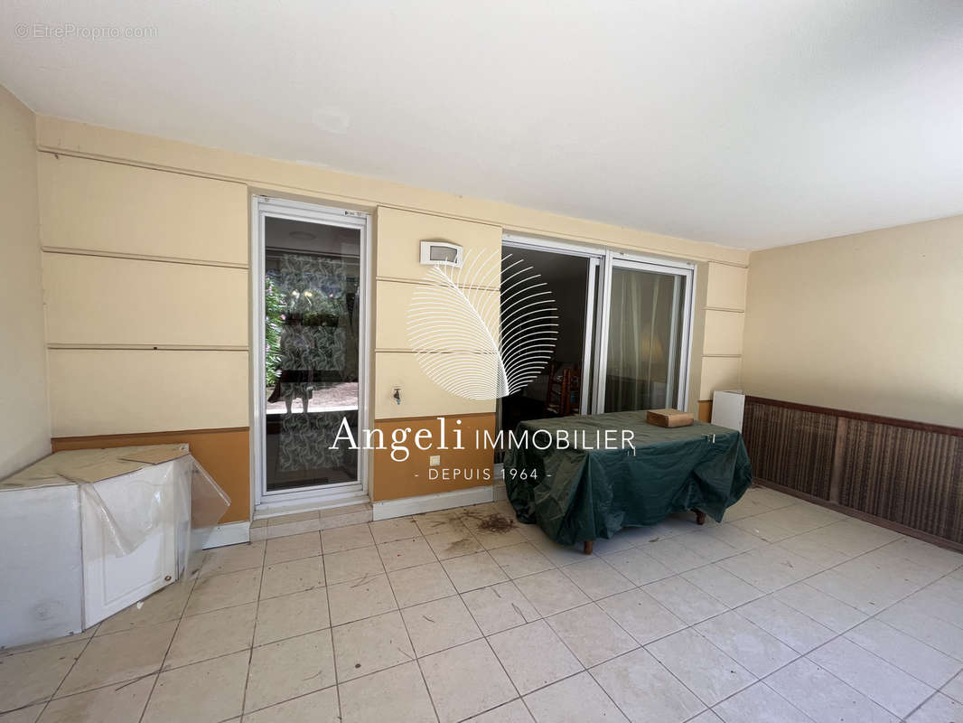 Appartement à FREJUS