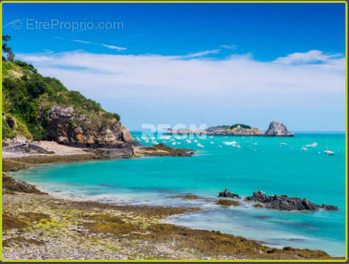 Terrain à CANCALE