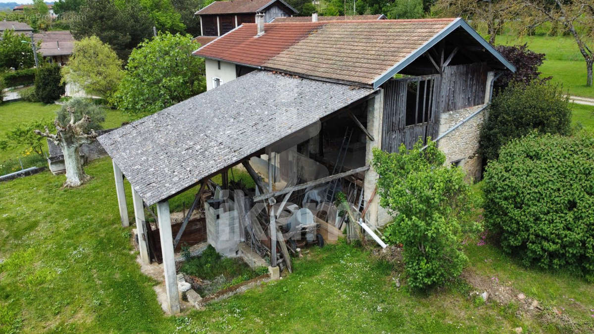 Maison à SAINT-SAUVEUR