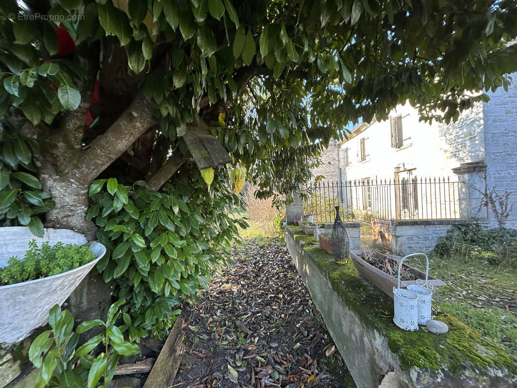 Maison à NERCILLAC