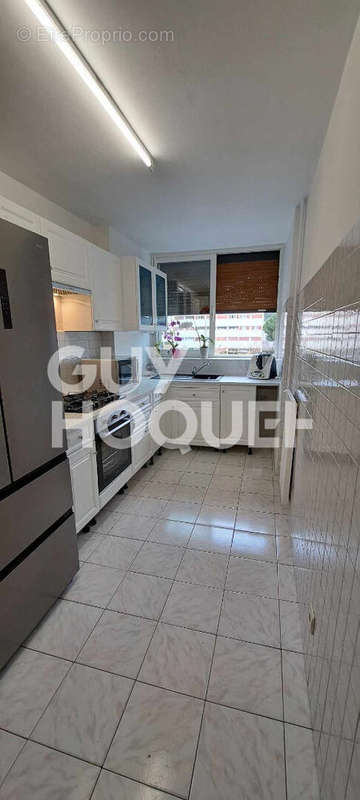 Appartement à MARSEILLE-15E