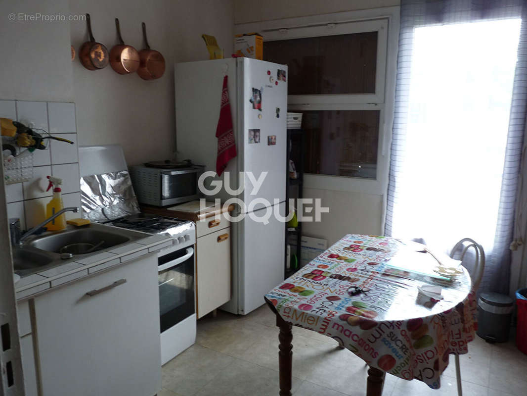 Appartement à MONTROND-LES-BAINS