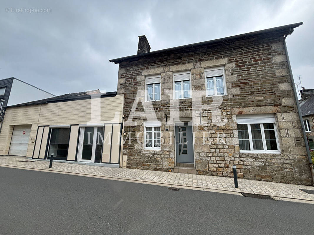 Maison à LA CHAPELLE-D&#039;ANDAINE