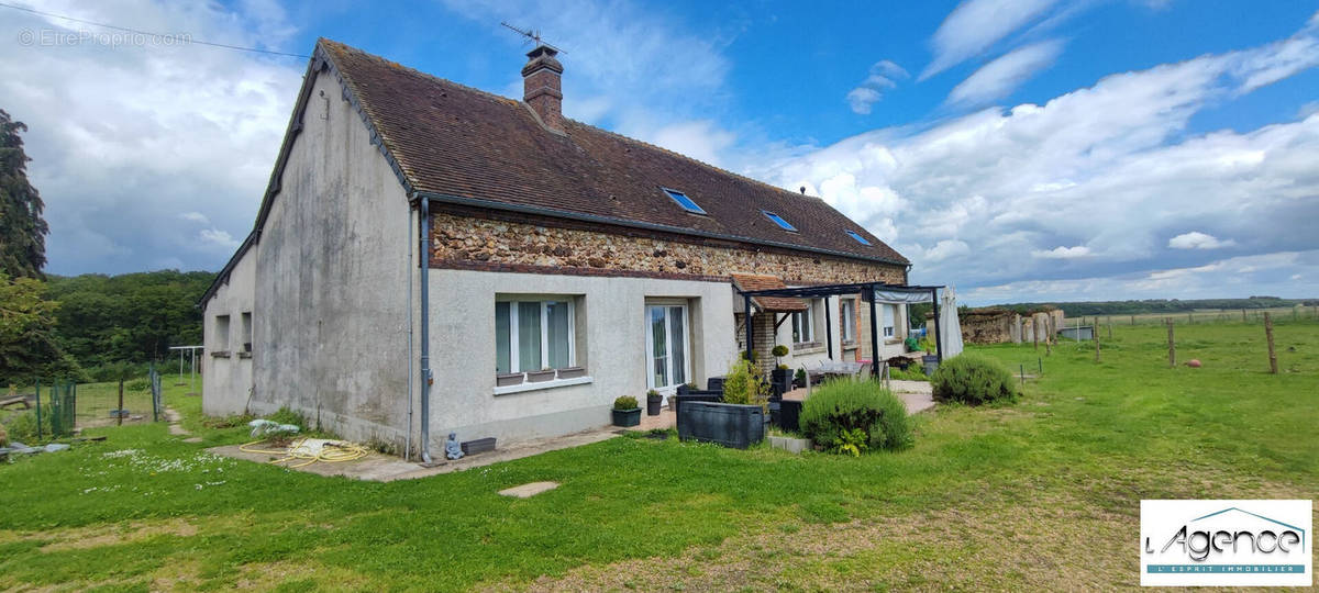 Maison à ILLIERS-COMBRAY