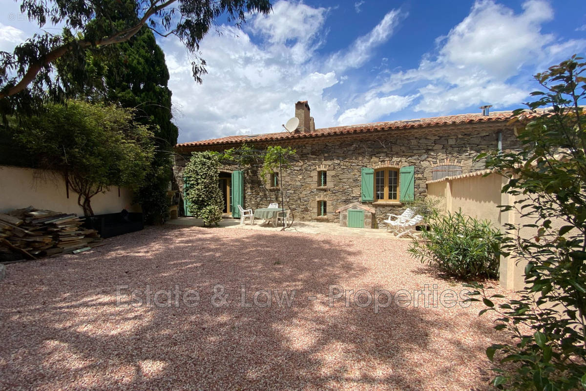 Maison à LA GARDE-FREINET