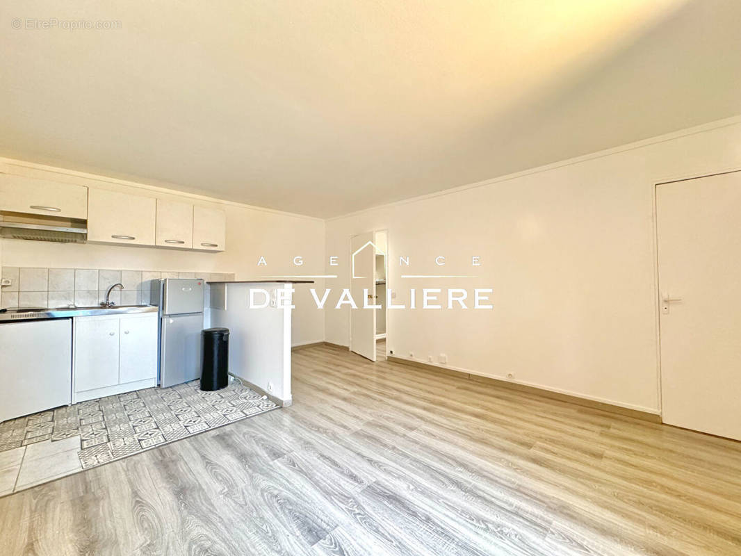 Appartement à NANTERRE