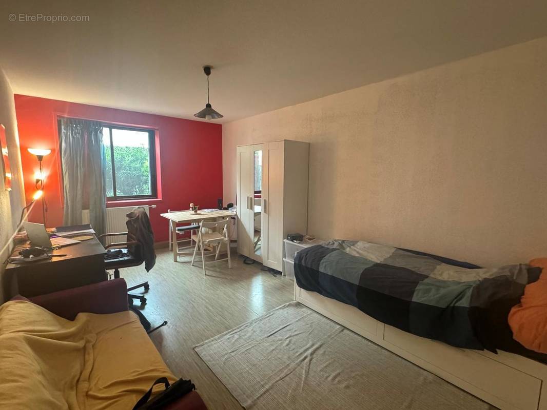   - Appartement à TOULOUSE