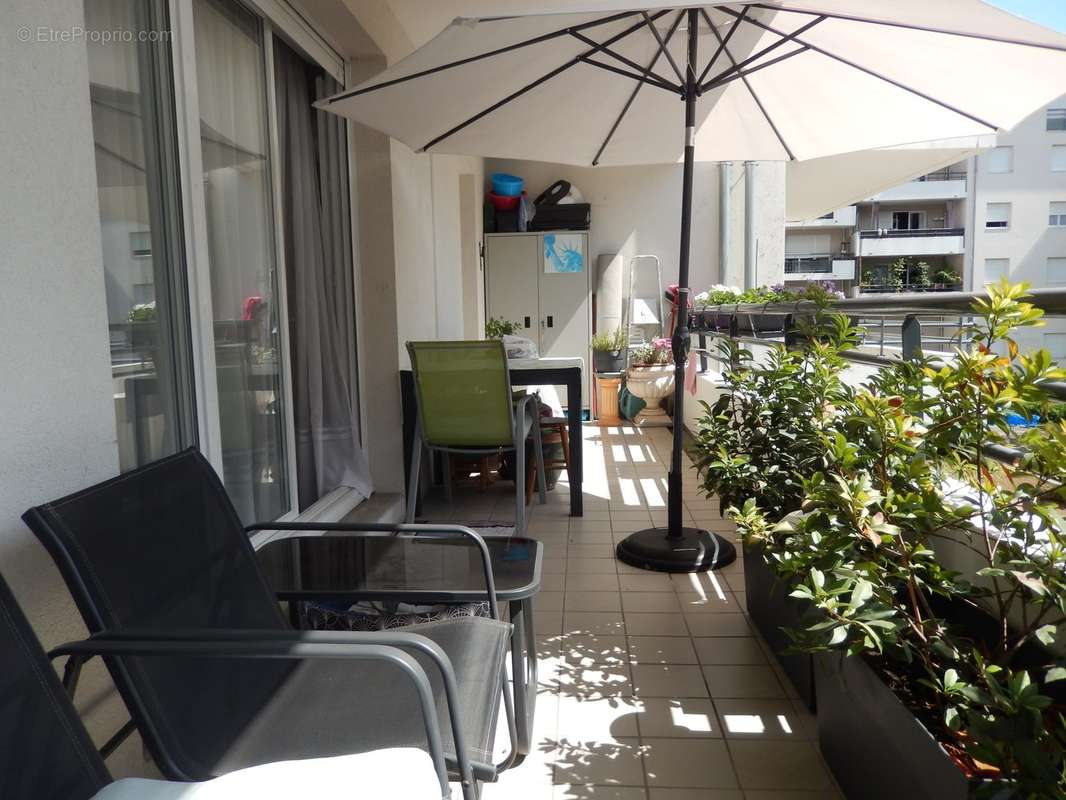 T4 à vendre à Annemasse-Gare Balcon Terrasse - Appartement à ANNEMASSE