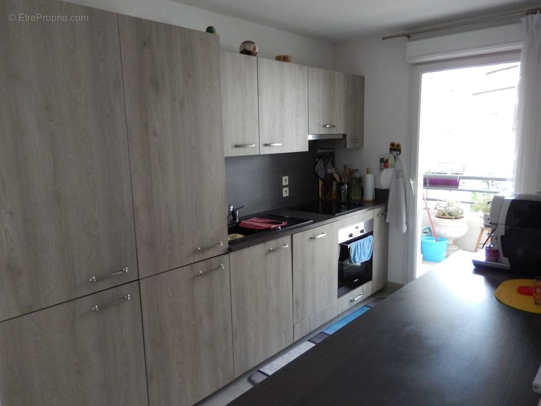 T4 à vendre à Annemasse-Gare Cuisine équipée - Appartement à ANNEMASSE