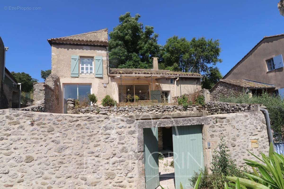 Maison à GRIGNAN