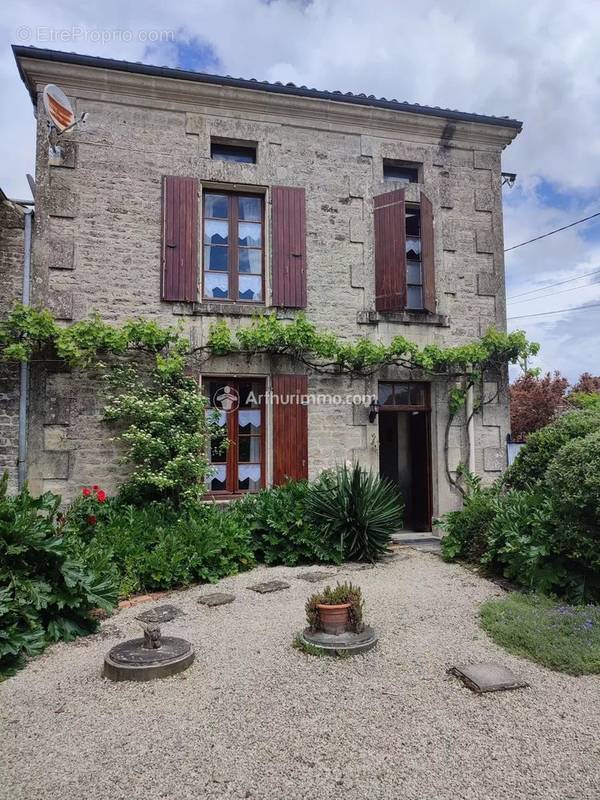 Maison à AULNAY