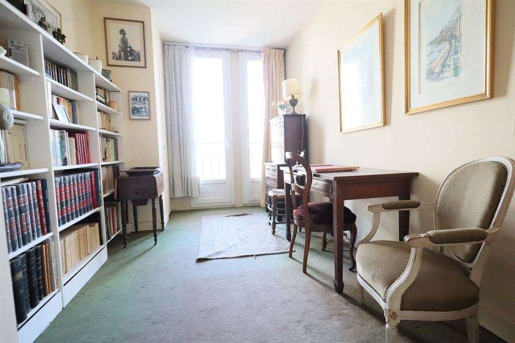 Appartement à BOULOGNE-BILLANCOURT