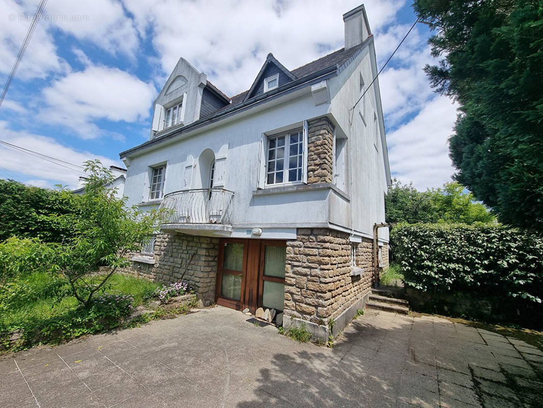 Maison à PONT-AVEN