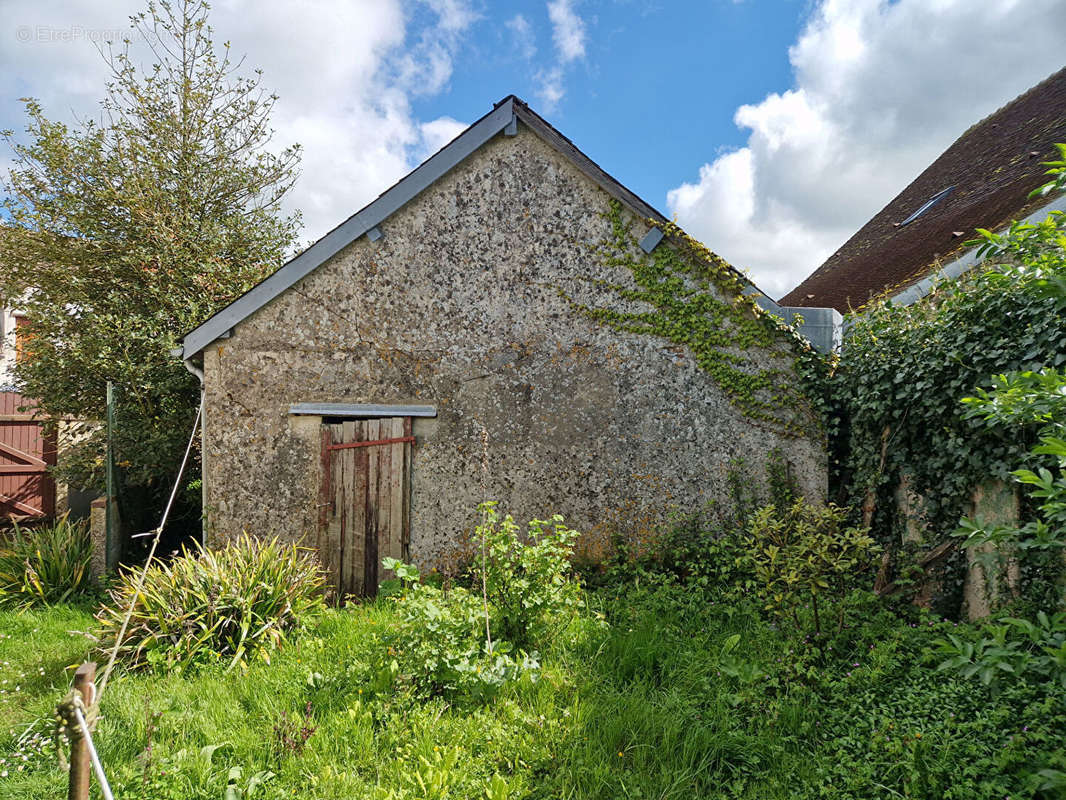 Maison à LA LOUPE