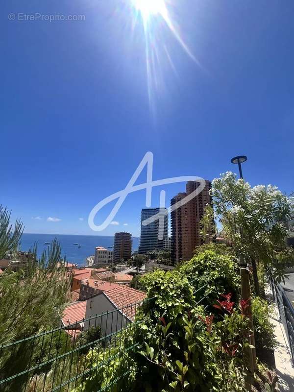 Appartement à ROQUEBRUNE-CAP-MARTIN