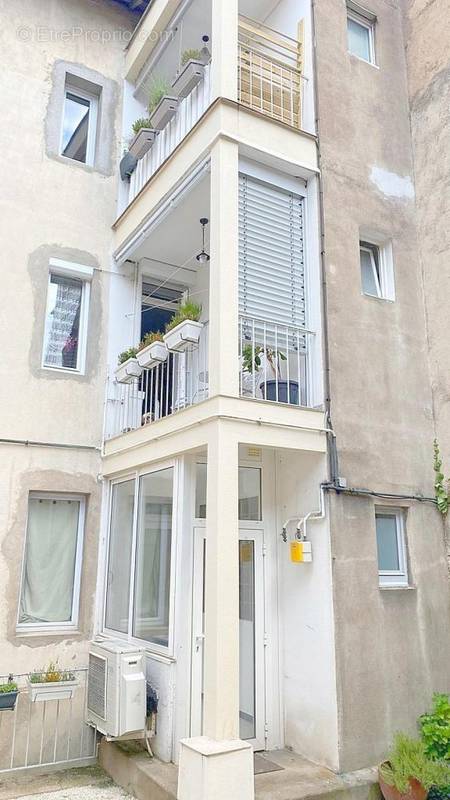 5 - Appartement à BESANCON