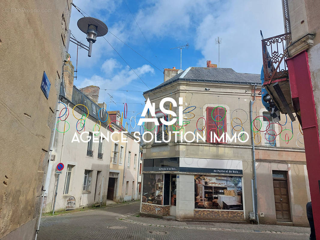 Maison à FRESNAY-SUR-SARTHE