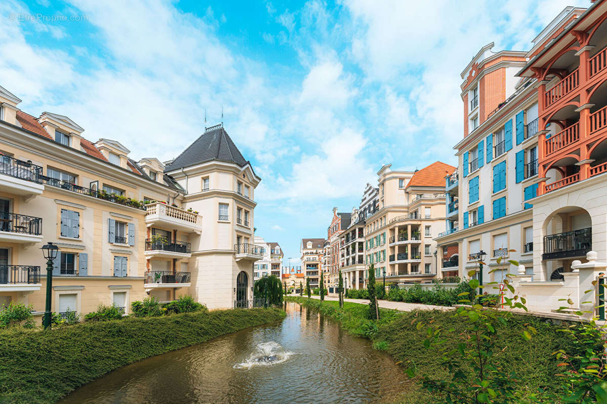 Appartement à LE PLESSIS-ROBINSON