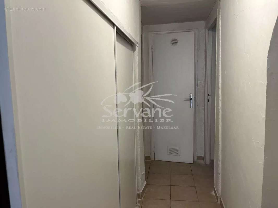 Appartement à SAINTE-ANASTASIE-SUR-ISSOLE