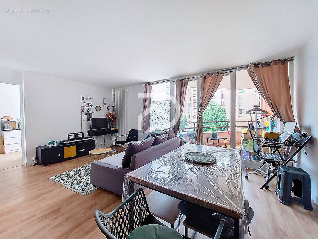 Appartement à CHAMPS-SUR-MARNE