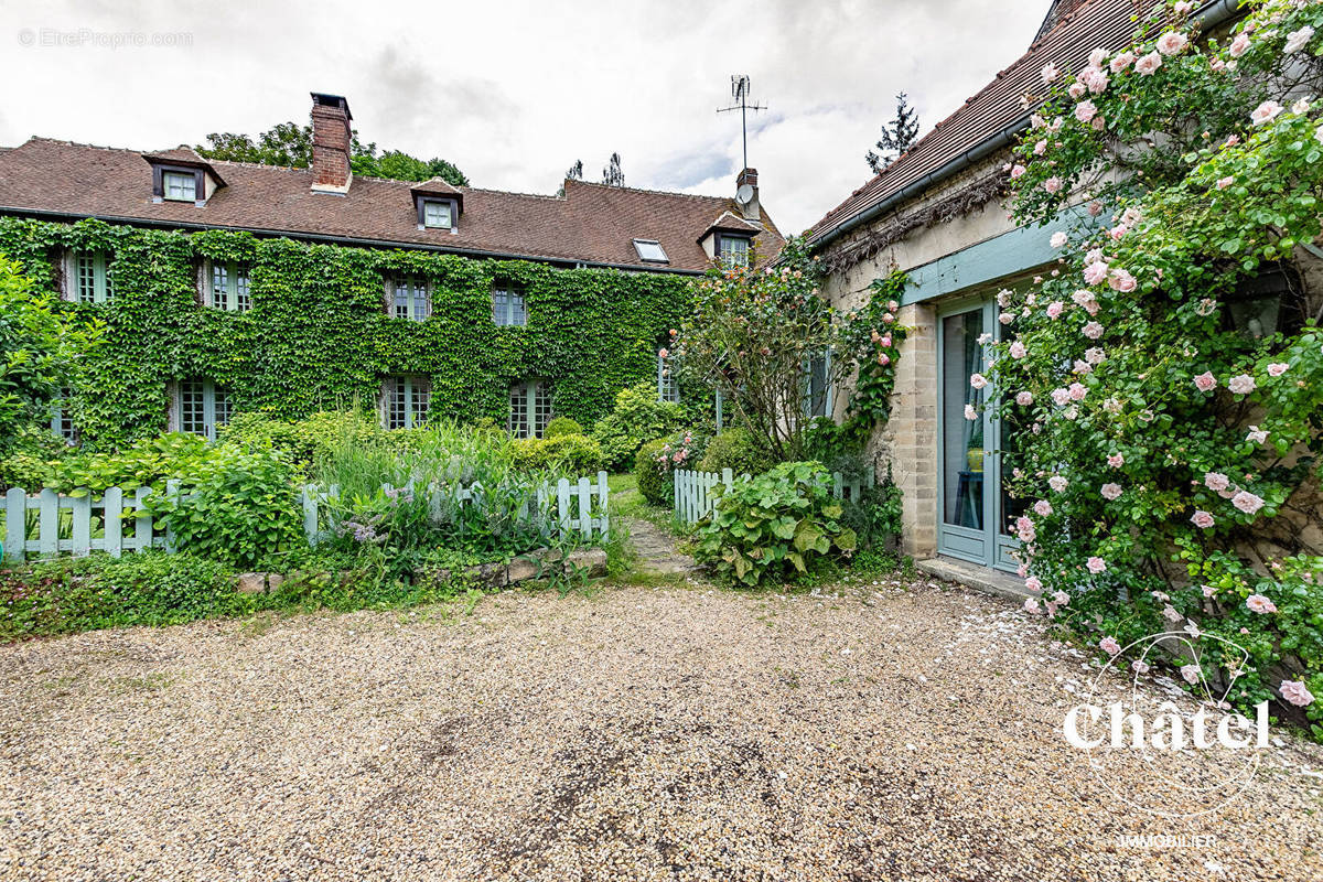 Maison à SENLIS