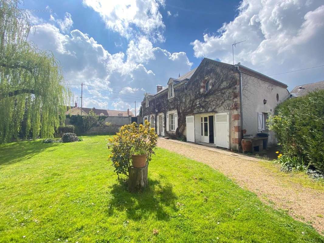 Maison à FAY-AUX-LOGES