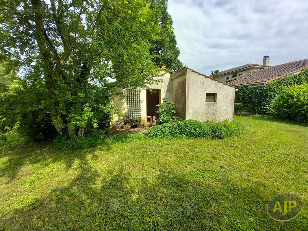 Maison à BLAIGNAN