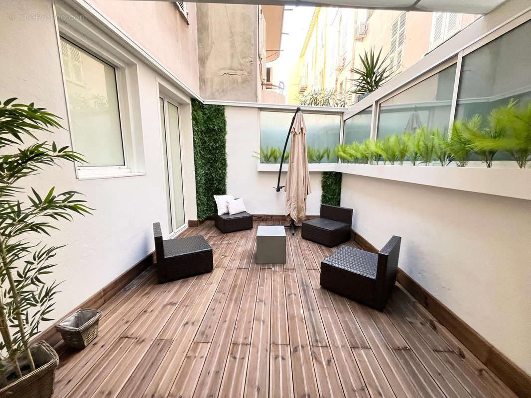 Appartement à NICE