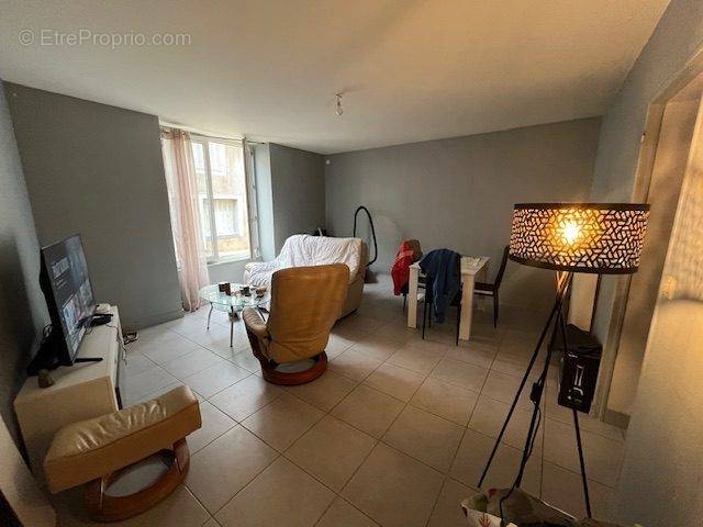 T2 rdc - Appartement à MONTMORILLON