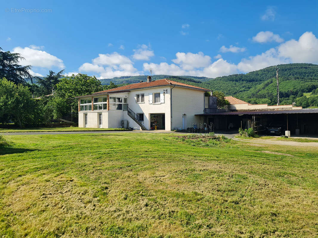 Maison à AIGUEFONDE