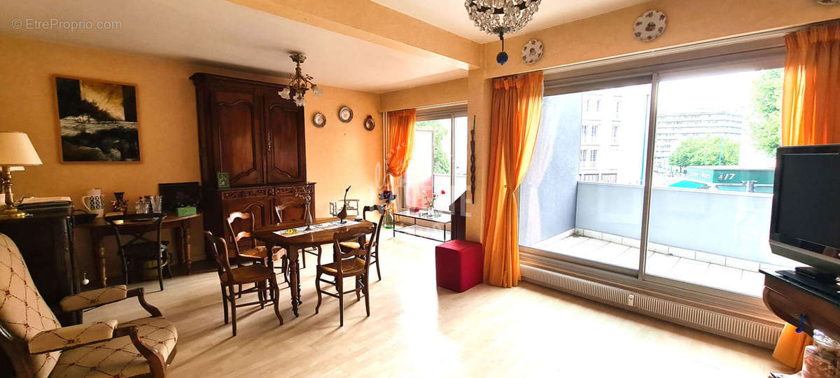 Appartement à CHAMALIERES