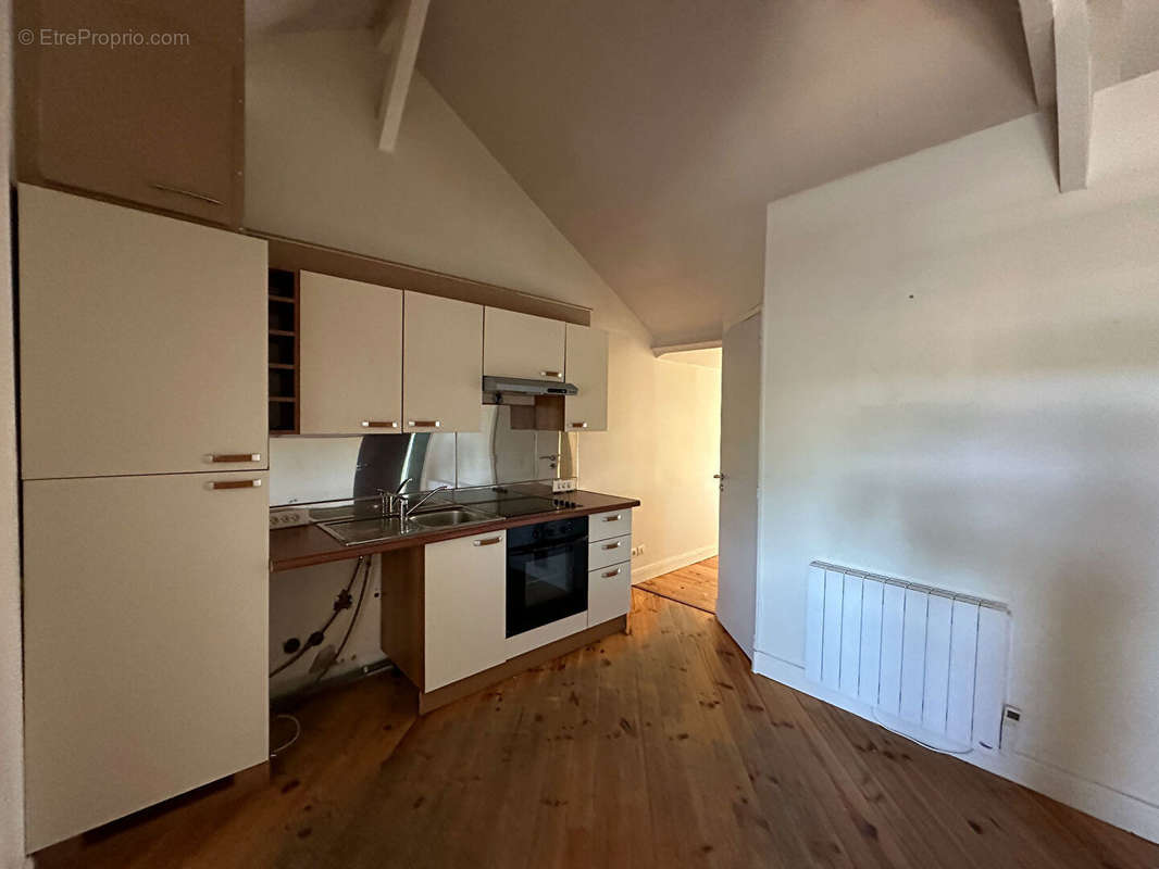 Appartement à DEVILLE-LES-ROUEN