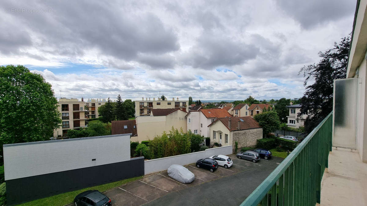 Appartement à MAISONS-LAFFITTE