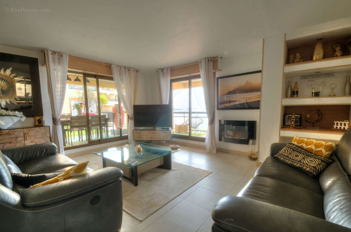 Appartement à FREJUS