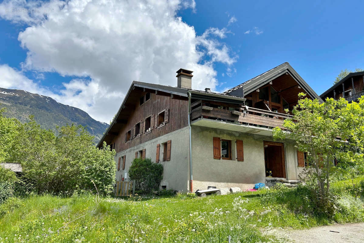 Appartement à LES HOUCHES