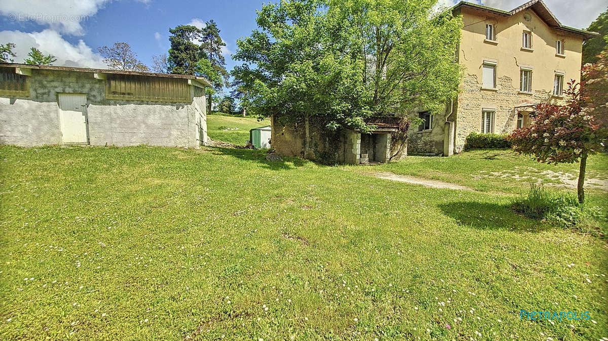 Terrain à CHATONNAY