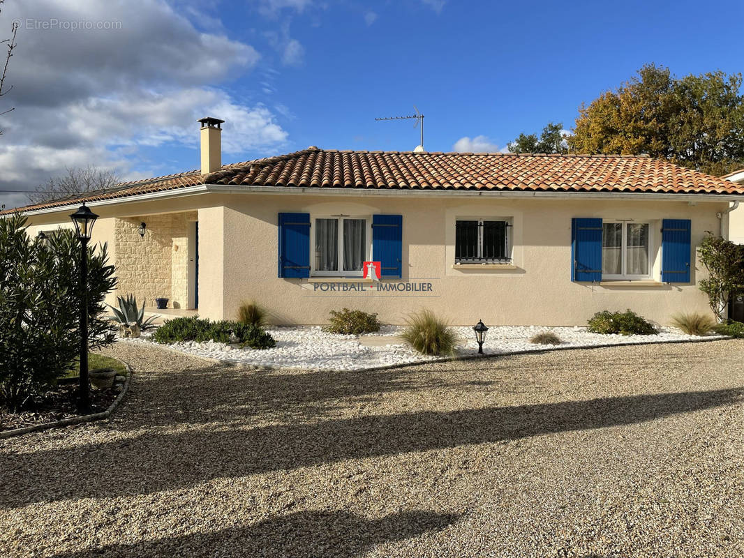 Maison à SAINT-ANDRE-DE-CUBZAC