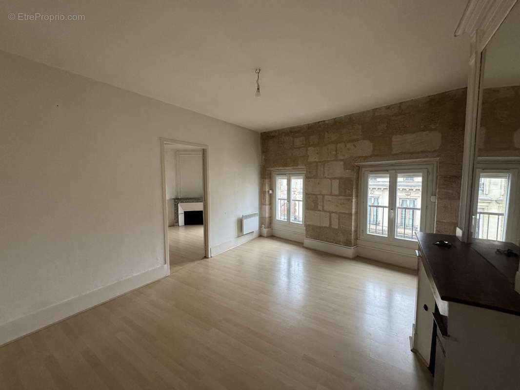 Appartement à BORDEAUX