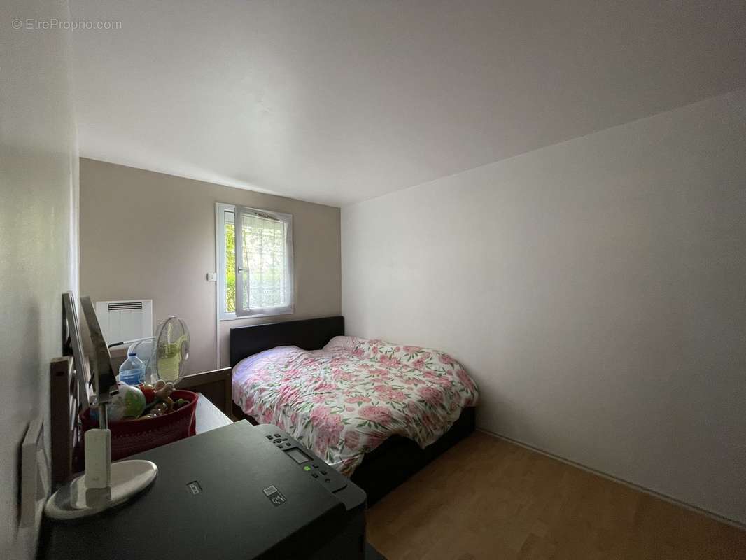 Appartement à MONTIGNY-LE-BRETONNEUX