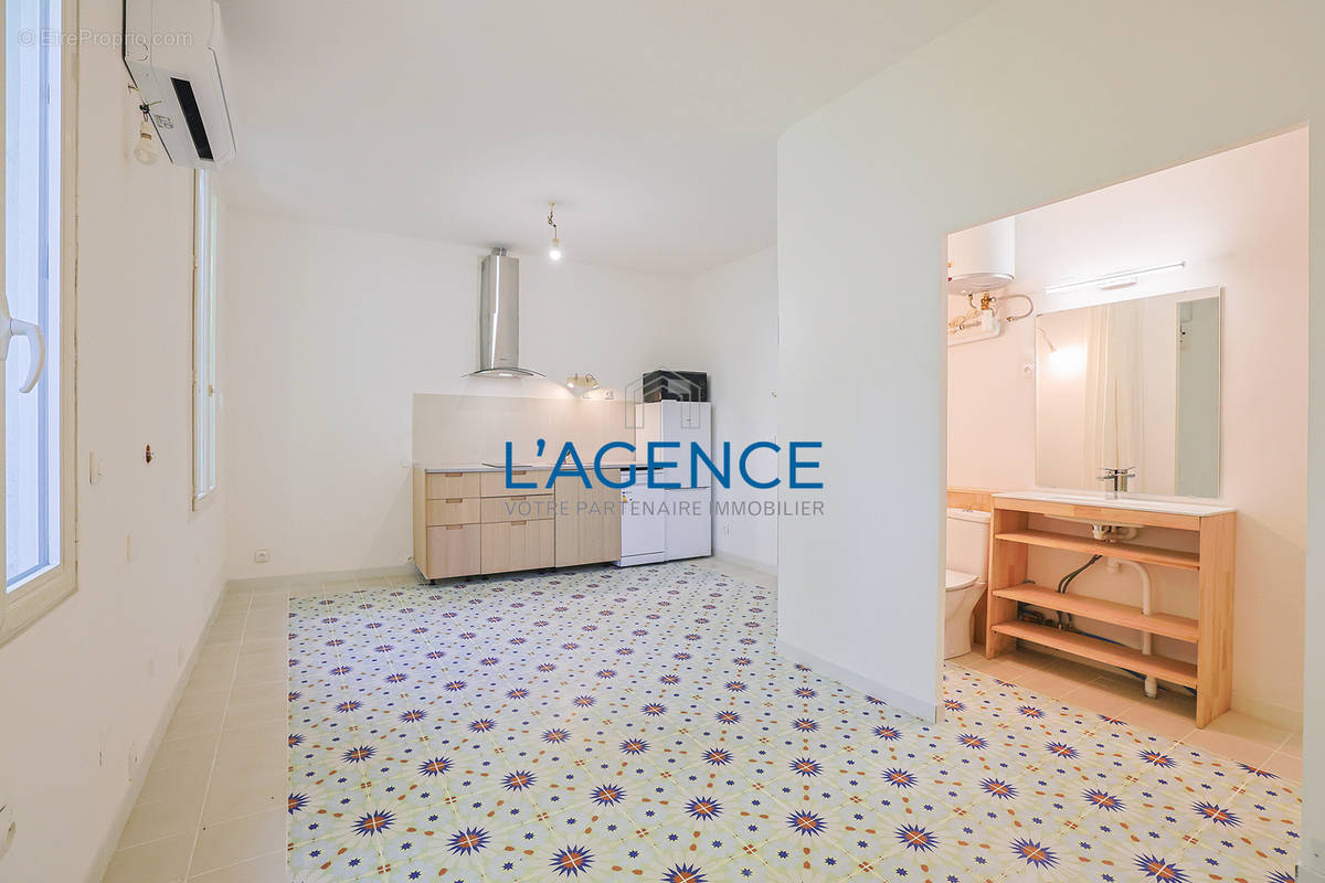 Appartement à HYERES