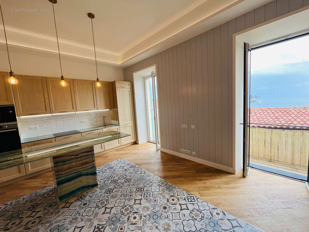 Appartement à VILLEFRANCHE-SUR-MER