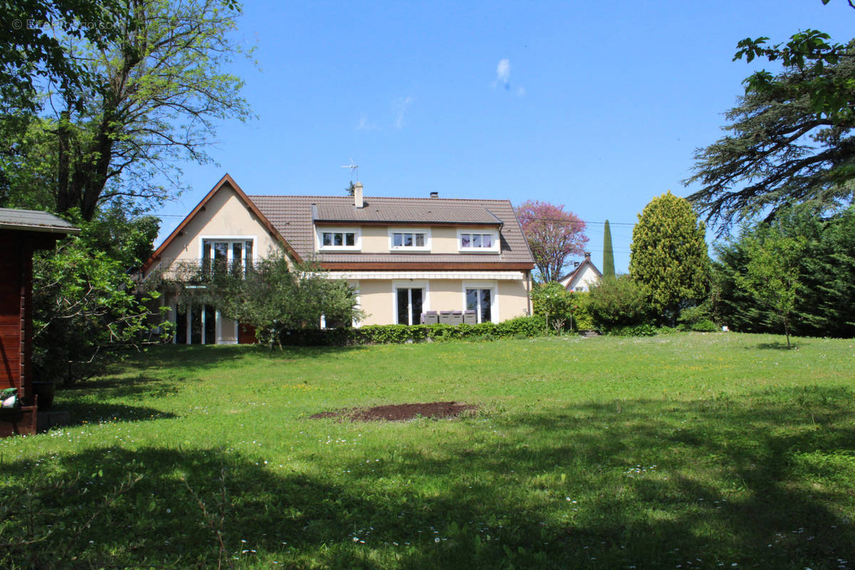 Maison à RILLIEUX-LA-PAPE