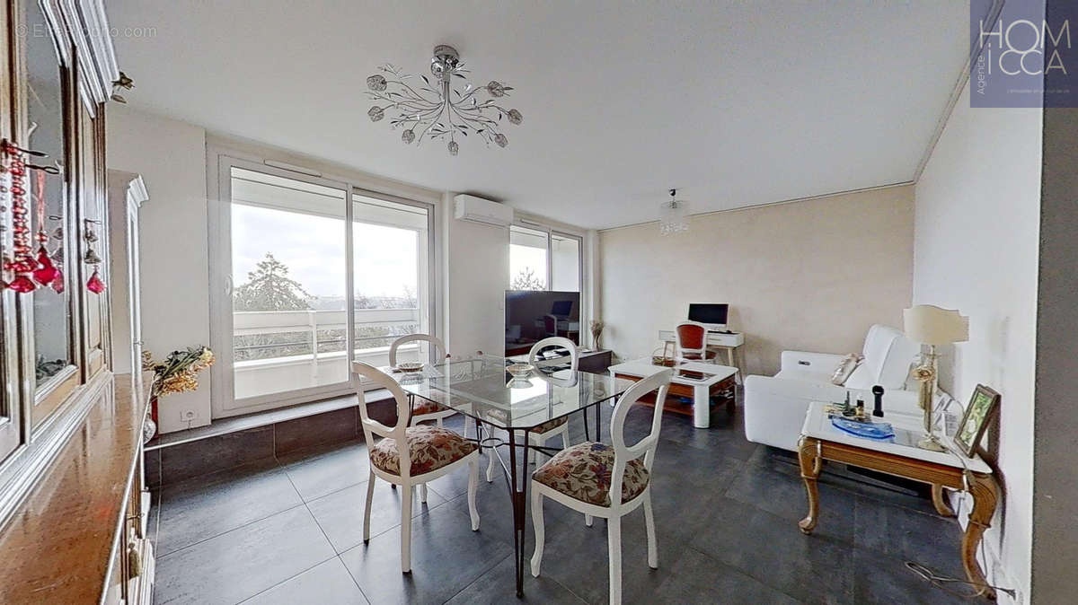 Appartement à LYON-9E